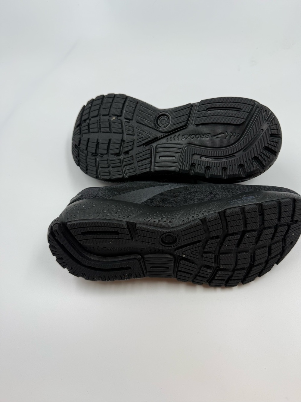 Brooks Ghost 16 Triple Black Woman Running Shoes Size 8.5 - Picture 7 of 7
